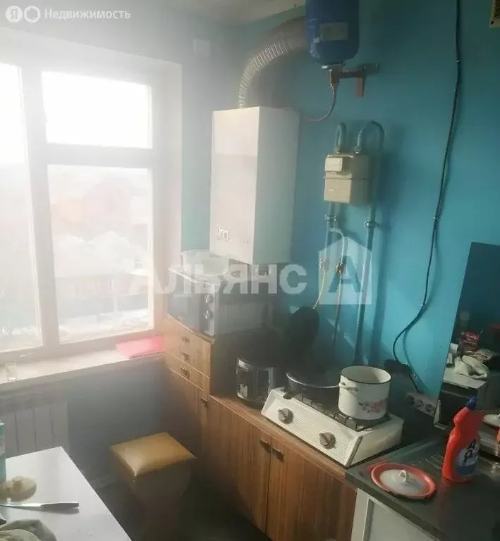 1-комнатная квартира: Шахты, Депутатская улица, 16 (30 м) - Фото 0