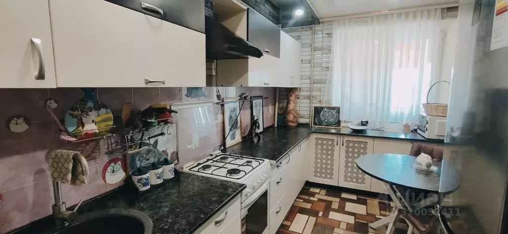 3-к кв. Саратовская область, Саратов ул. Майская, 2 (60.8 м) - Фото 0