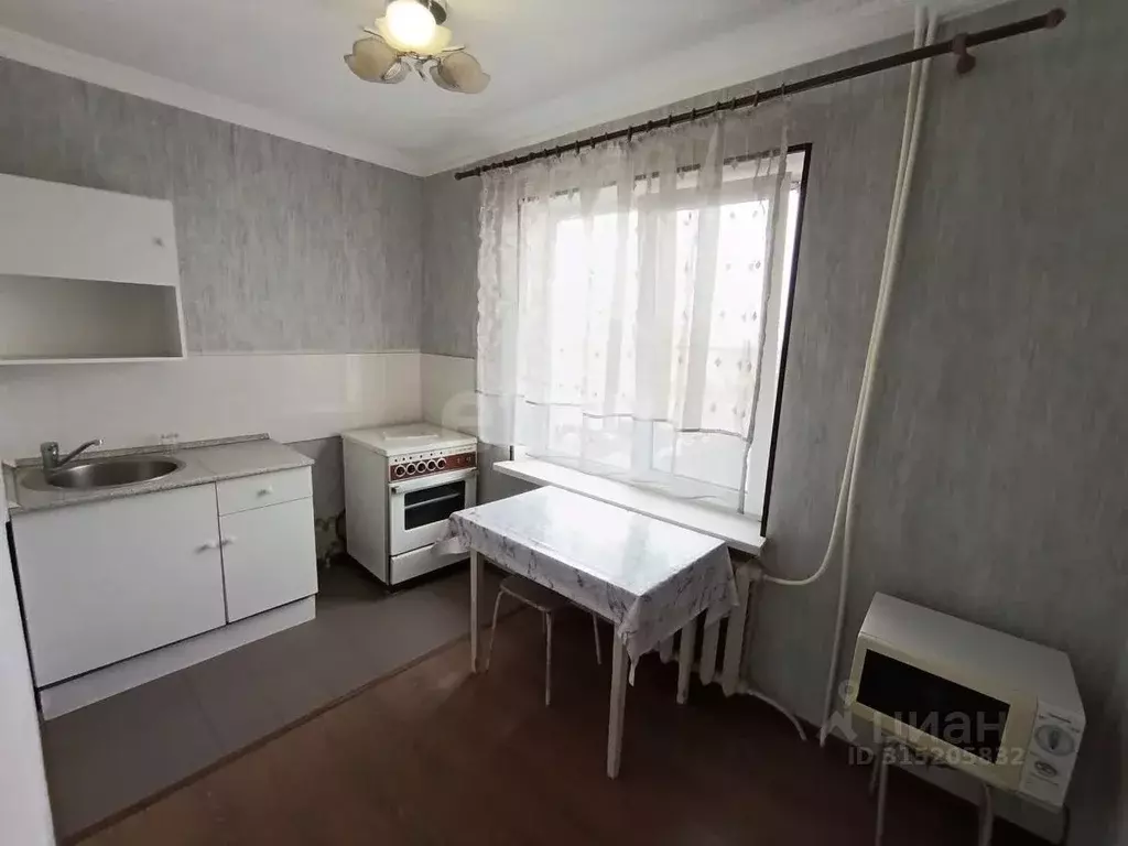 1-к кв. Северная Осетия, Владикавказ ул. Астана Кесаева, 33 (35.0 м) - Фото 0