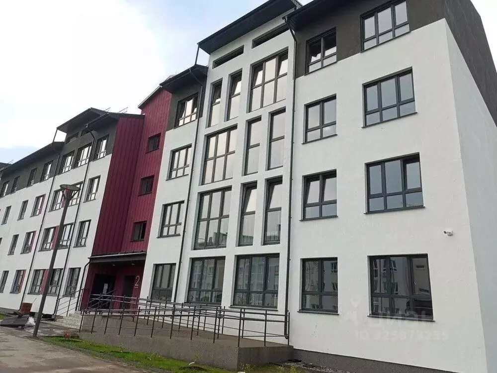 1-к кв. Тюменская область, Тюмень ул. Василия Севергина, 2 (53.4 м) - Фото 0