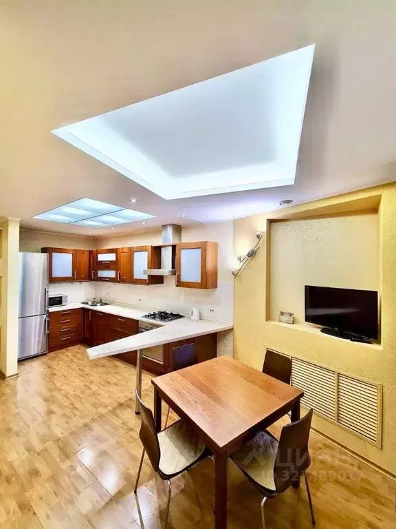 2-к кв. Татарстан, Казань ул. 2-я Юго-Западная, 37 (100.0 м) - Фото 1