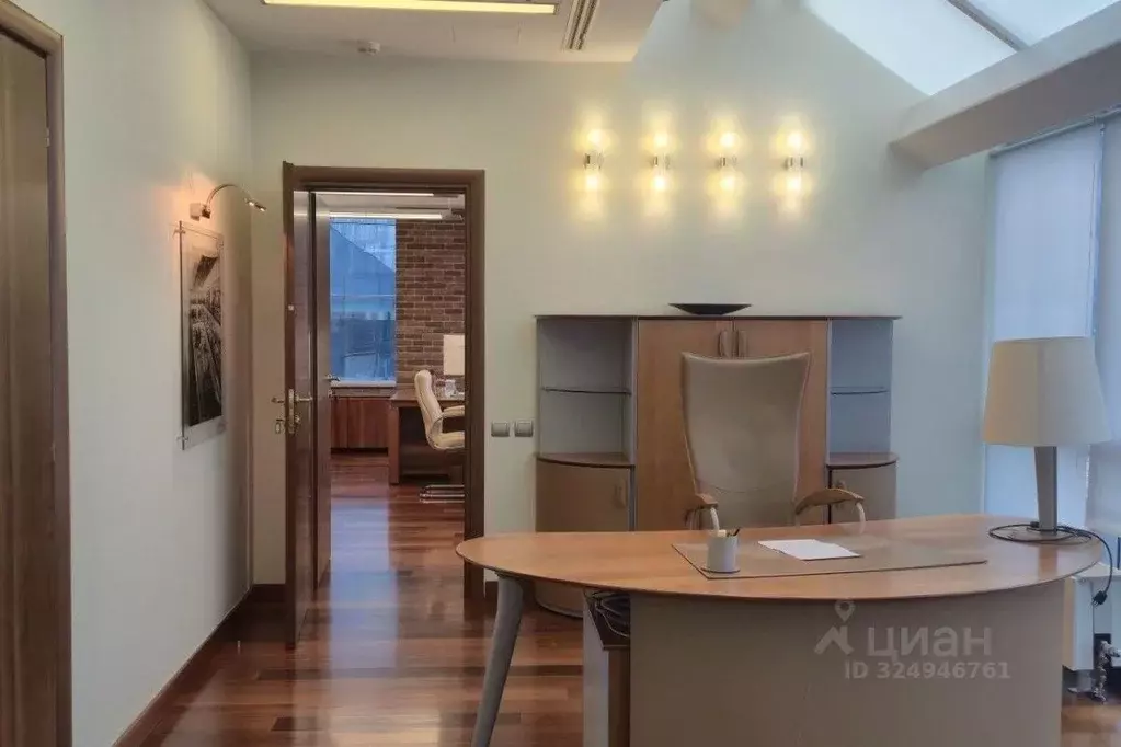 Офис в Москва Тестовская ул., 10 (123 м) - Фото 1