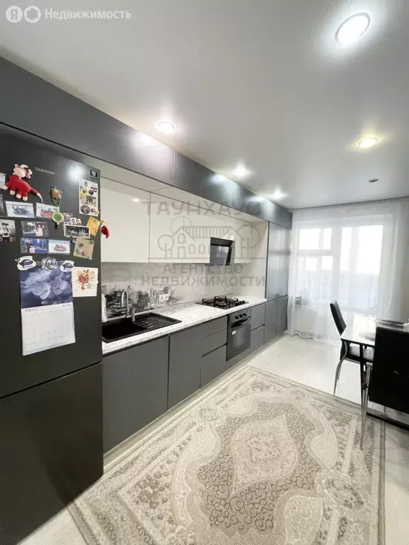 3-комнатная квартира: Нефтекамск, улица Декабристов, 9 (79 м) - Фото 1