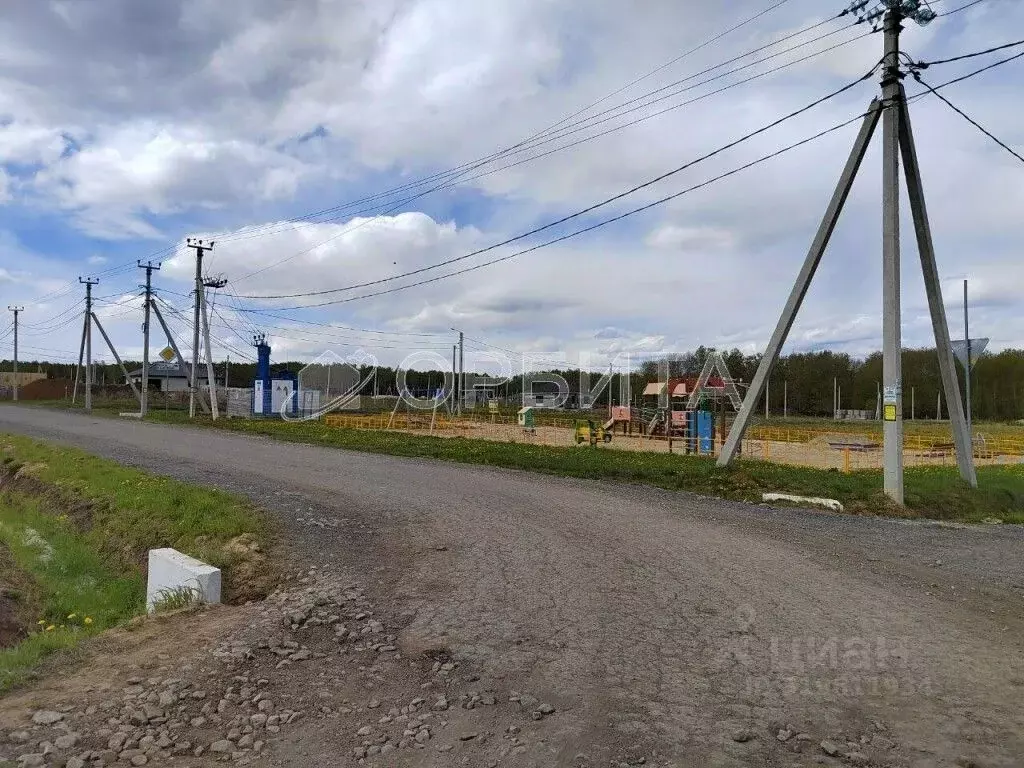 Участок в Тюменская область, Тюменский район, с. Кулаково ул. ... - Фото 0
