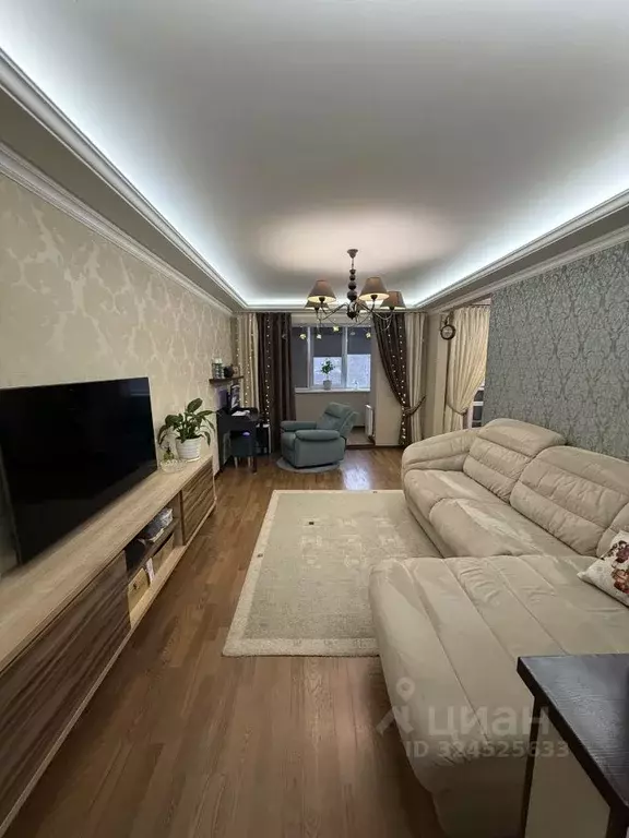 3-к кв. Коми, Сыктывкар Октябрьский просп., 377 (82.0 м) - Фото 1