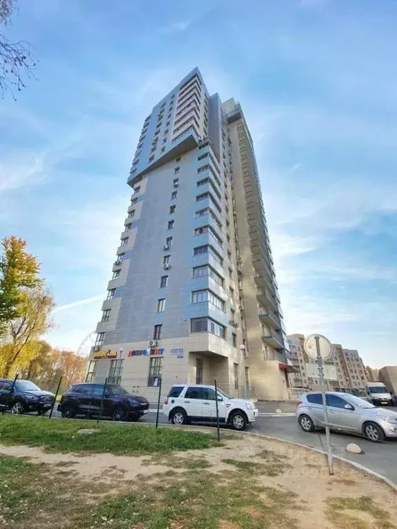 1-к кв. Татарстан, Казань Комсомольская ул., 1 (51.0 м) - Фото 2