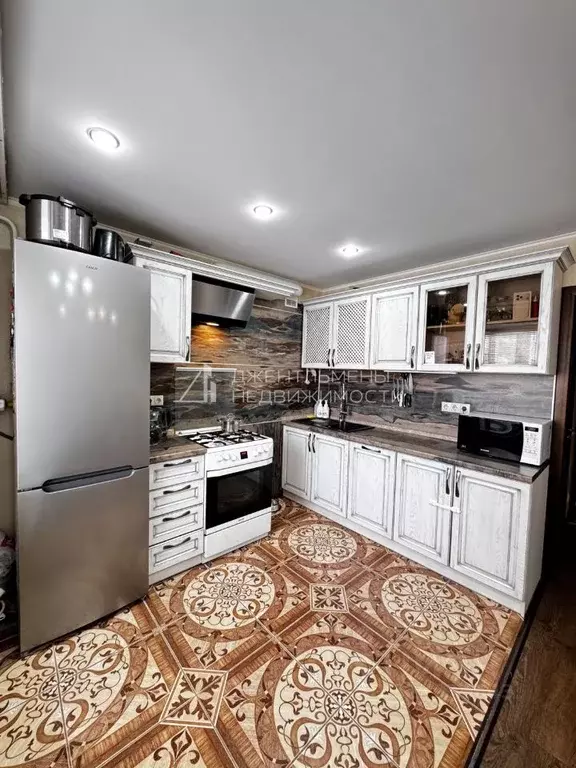 3-к кв. Пензенская область, Пенза Бригадная ул., 8 (68.4 м) - Фото 2