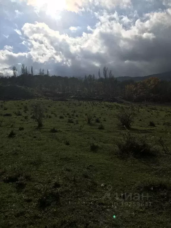 Участок в Крым, Ялта городской округ, Виноградное пгт ул. Красина ... - Фото 1