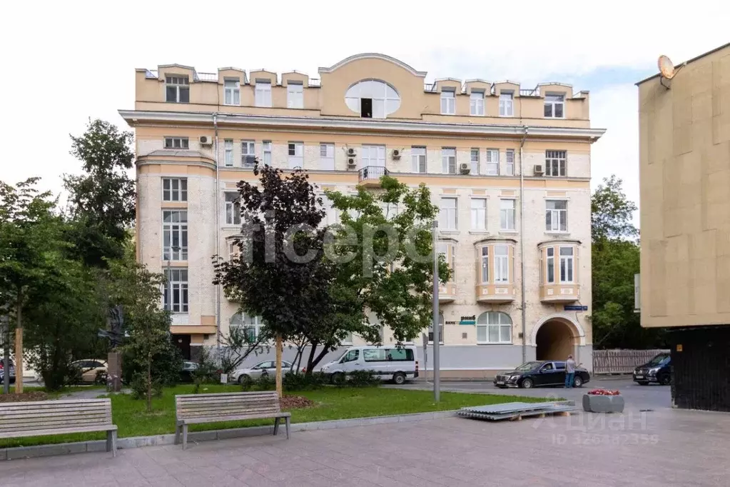 Офис в Москва ул. Большая Молчановка, 12С1 (410 м) - Фото 1