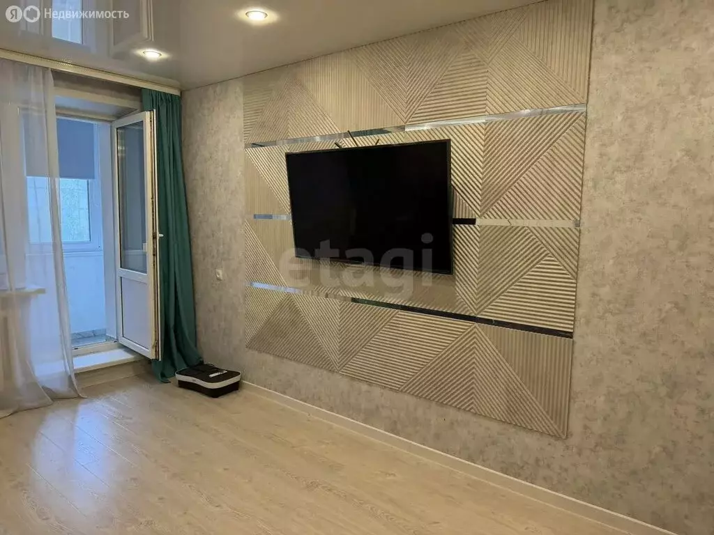 3-комнатная квартира: Унеча, улица Луначарского, 24 (66 м) - Фото 2