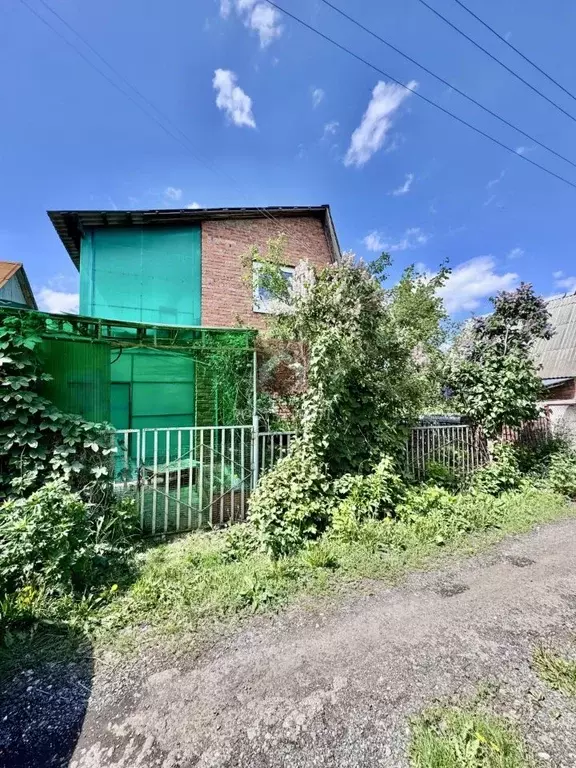 Дом в Саратовская область, Энгельсский район, Красноярское ... - Фото 1