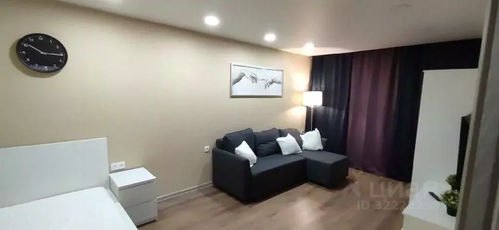 1-к кв. Мурманская область, Кировск ул. 50 лет Октября, 35 (45.0 м) - Фото 2