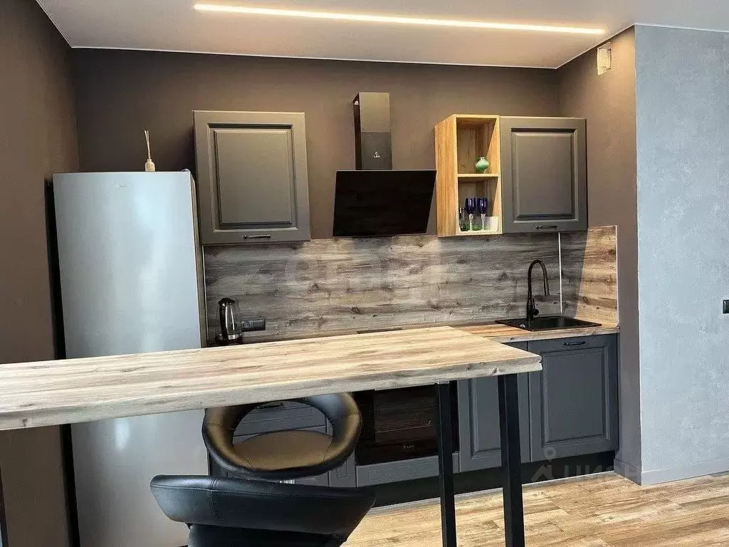 1-к кв. Тюменская область, Тюмень ул. Газовиков, 73к3 (47.0 м) - Фото 1