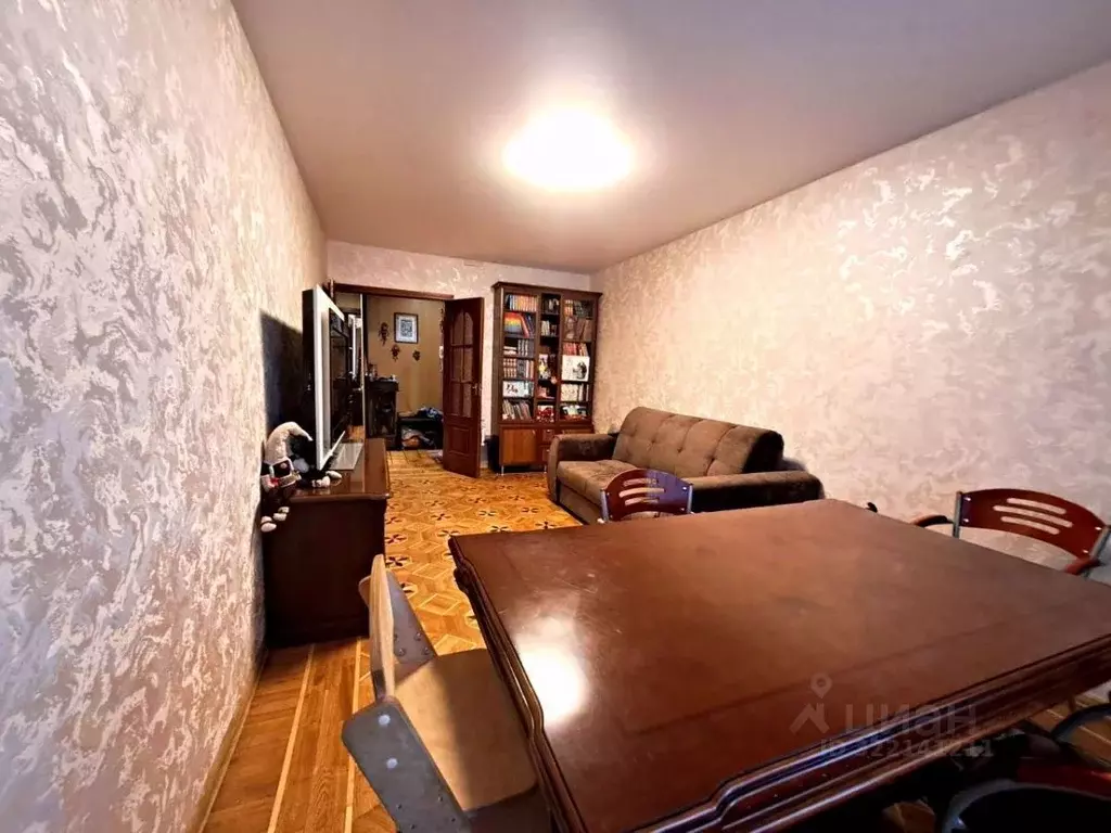 3-к кв. Курская область, Курск Студенческая ул., 22 (72.7 м) - Фото 2