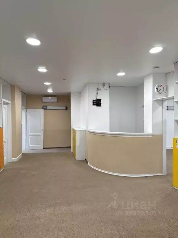 Помещение свободного назначения в Красноярский край, Красноярск ул. ... - Фото 1