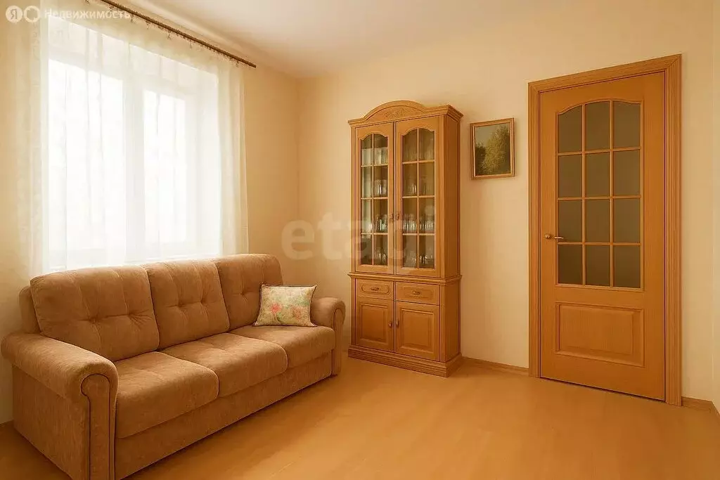 2-комнатная квартира: Омск, улица 50 лет ВЛКСМ, 8А (46.9 м) - Фото 1