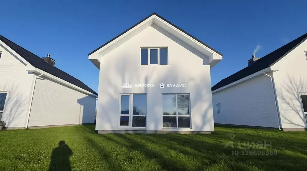 Дом в Челябинская область, Магнитогорск ул. Романтиков (125 м) - Фото 1