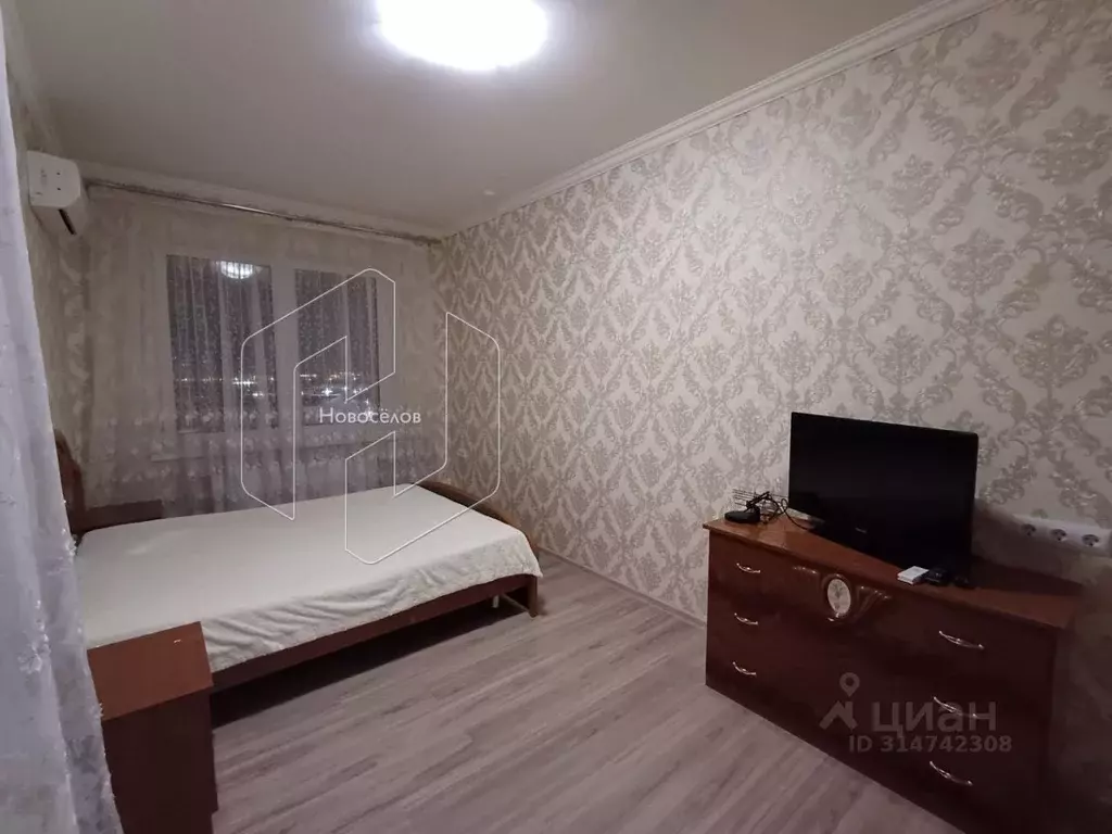 1-к кв. Мордовия, Саранск Центр жилрайон,  (40.0 м) - Фото 1