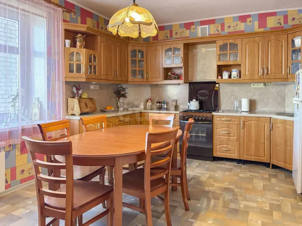 3-к кв. Псковская область, Псков ул. Новоселов, 3А (114.9 м) - Фото 2