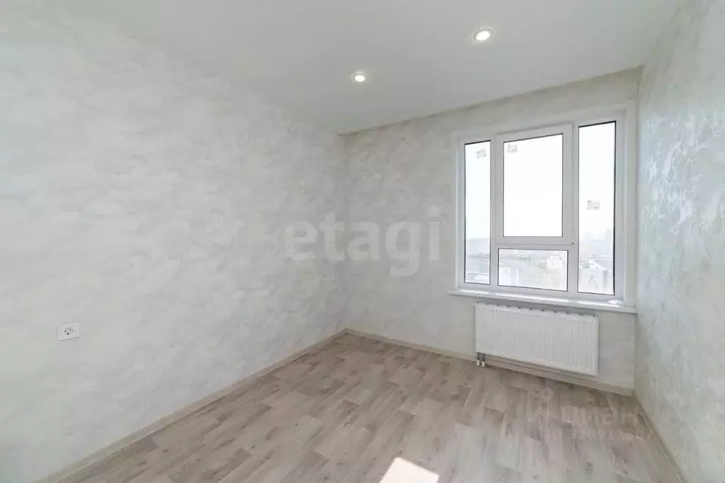 1-к кв. Курганская область, Курган Заозерный жилрайон, 1-й мкр, 22А ... - Фото 1