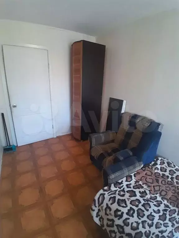 Комната 11 м в 2-к., 2/5 эт. - Фото 1