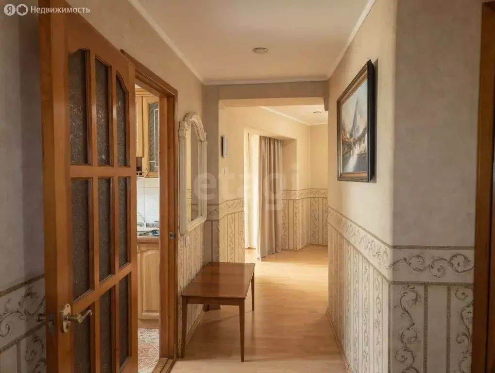 3-комнатная квартира: Феодосия, улица Гарнаева, 63 (87.9 м) - Фото 2