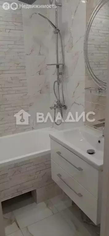 2-комнатная квартира: Йошкар-Ола, улица Йывана Кырли, 31А (58.4 м) - Фото 1