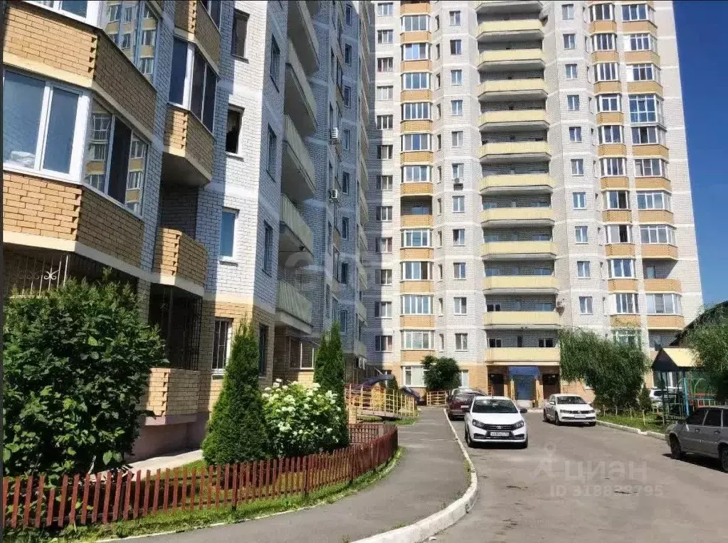1-к кв. Брянская область, Брянск Красноармейская ул., 38 (44.1 м) - Фото 1