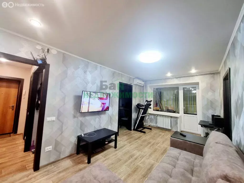 2-комнатная квартира: Балаково, улица Академика Жук, 30 (41.3 м) - Фото 2