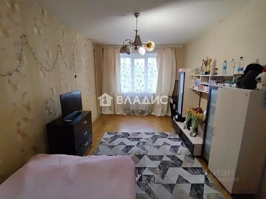3-к кв. Белгородская область, Белгород ул. Губкина, 13 (61.4 м) - Фото 1