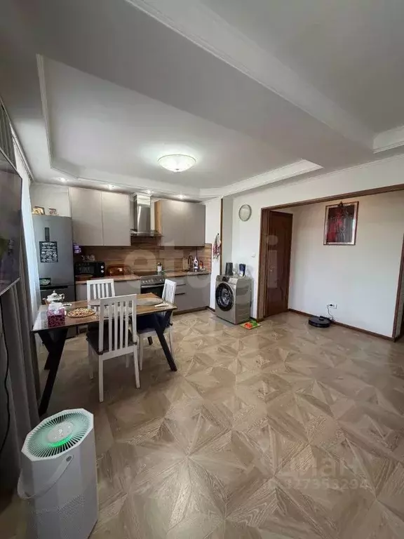 1-к кв. Бурятия, Улан-Удэ ул. Смолина, 54А (51.4 м) - Фото 1