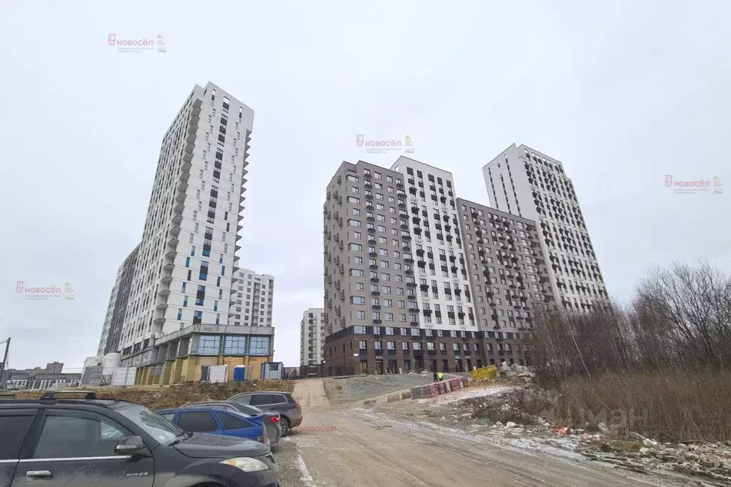 Торговая площадь в Свердловская область, Екатеринбург ул. Академика ... - Фото 1