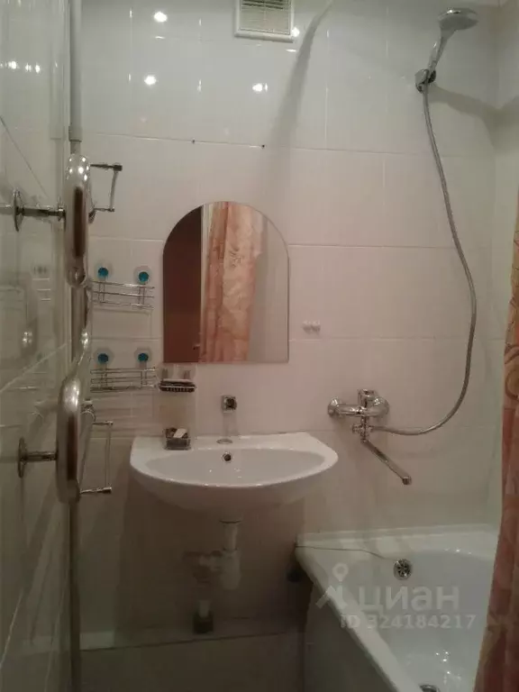 2-к кв. Краснодарский край, Краснодар ул. Имени Тургенева, 153 (43.0 ... - Фото 1