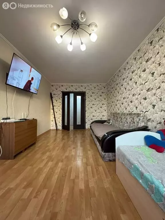 3-комнатная квартира: Магнитогорск, проспект Ленина, 142/1 (65.9 м) - Фото 0