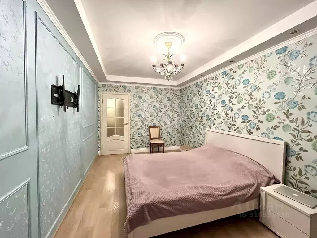 2-к кв. Белгородская область, Белгород ул. Победы, 49к7 (63.1 м) - Фото 0
