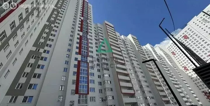1-комнатная квартира: Уфа, улица Степана Кувыкина, 45 (37.8 м) - Фото 1