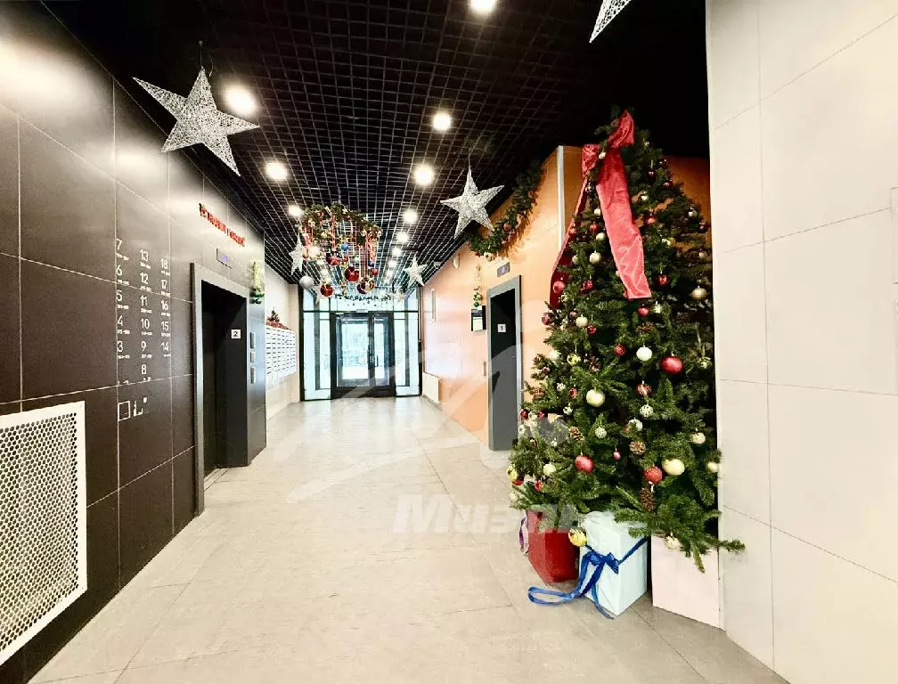 Продается 2-комнатная квартира - Фото 1