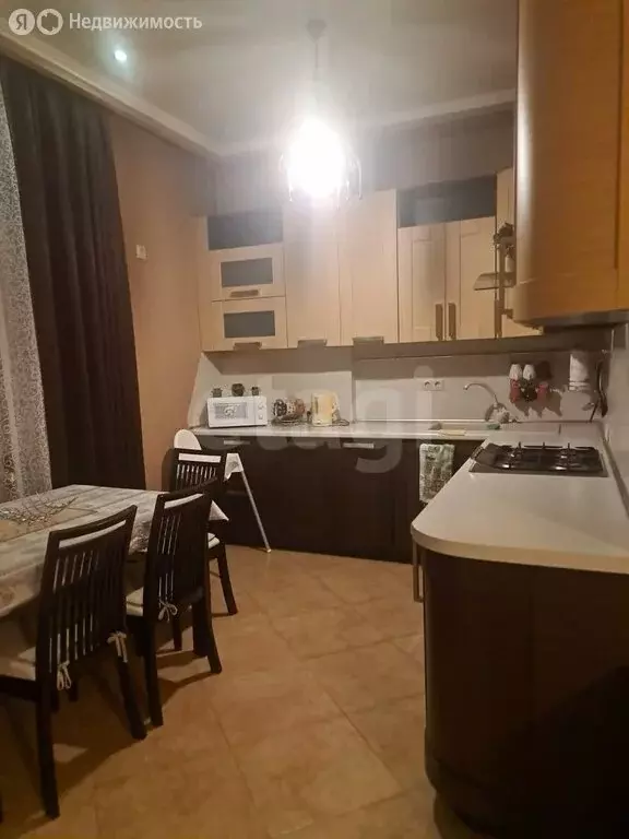 1-комнатная квартира: Кабардинка, Абрикосовая улица, 21 (51.5 м) - Фото 0