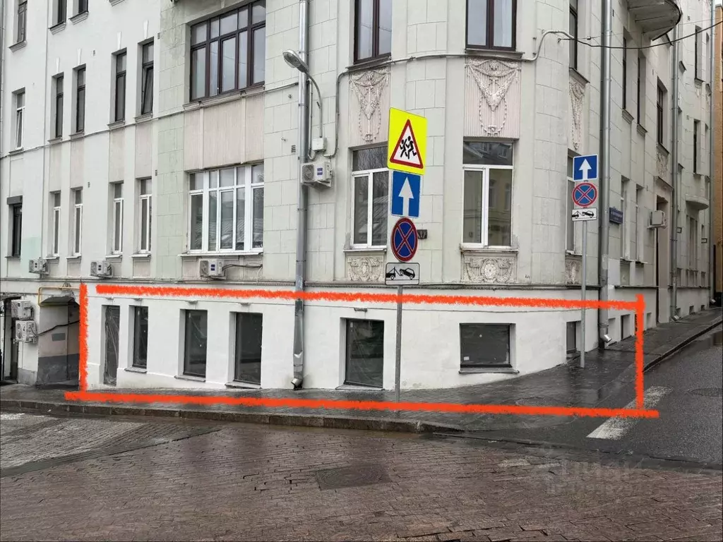 Помещение свободного назначения в Москва Большой Спасоглинищевский ... - Фото 1