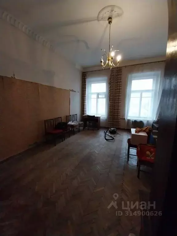 Комната Санкт-Петербург 14-я Васильевского острова линия, 31-33 (25.0 ... - Фото 1