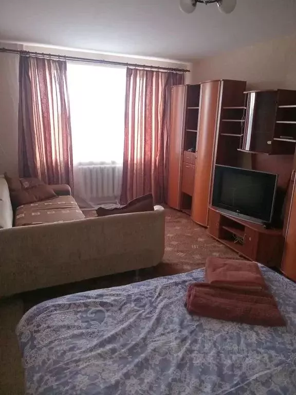 3-к кв. Крым, Красноперекопск 1-й мкр, 5 (70.0 м) - Фото 1