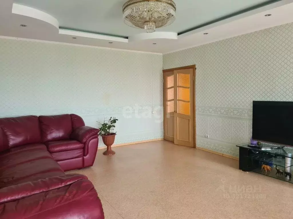 3-к кв. Амурская область, Благовещенск ул. Калинина, 52 (101.0 м) - Фото 1