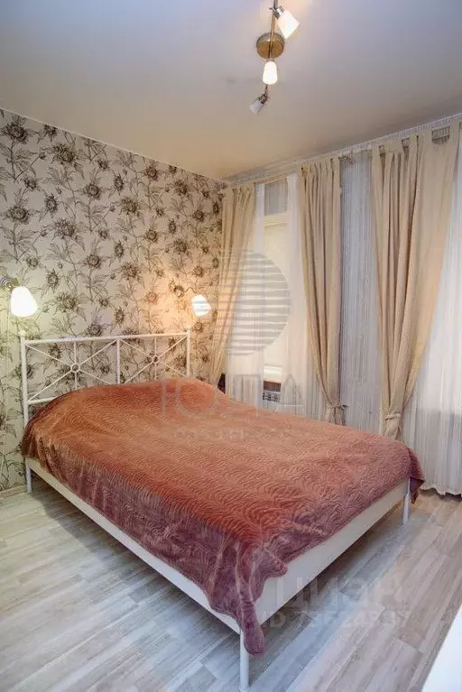 3-к кв. Санкт-Петербург 8-я Васильевского острова линия, 15в (69.8 м) - Фото 1