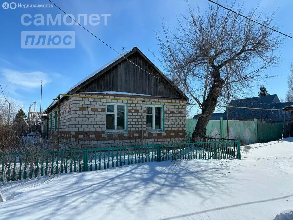 Дом в село Угольное, Оренбургская улица (94.3 м) - Фото 1
