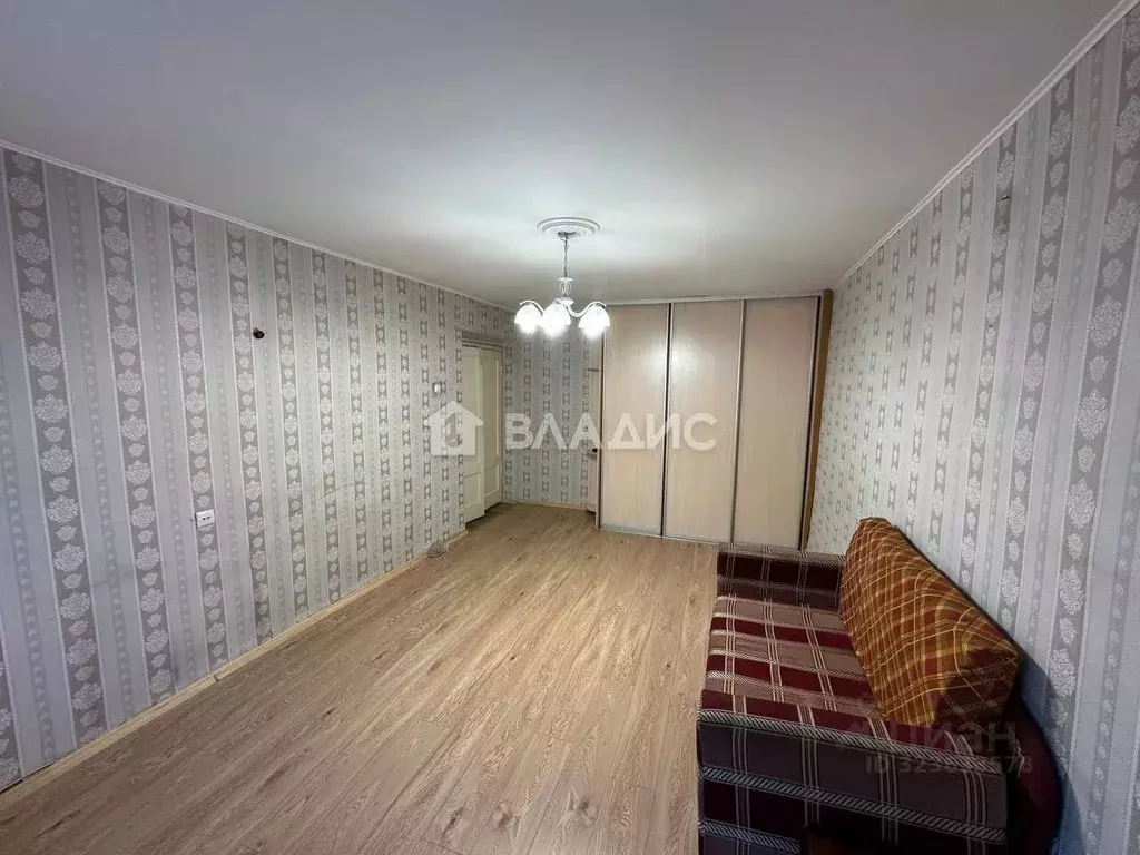 1-к кв. Бурятия, Улан-Удэ Восточный мкр, ул. Камова, 17 (35.6 м) - Фото 1