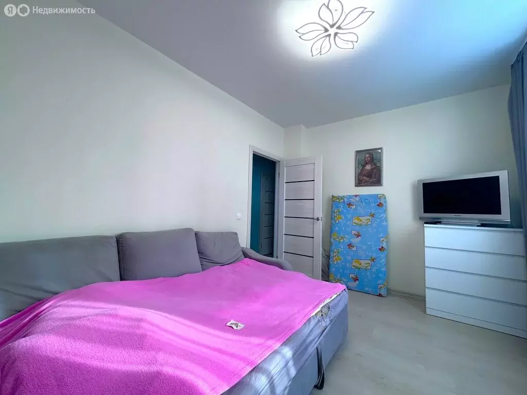 2-комнатная квартира: Екатеринбург, улица Щербакова, 18 (48 м) - Фото 1