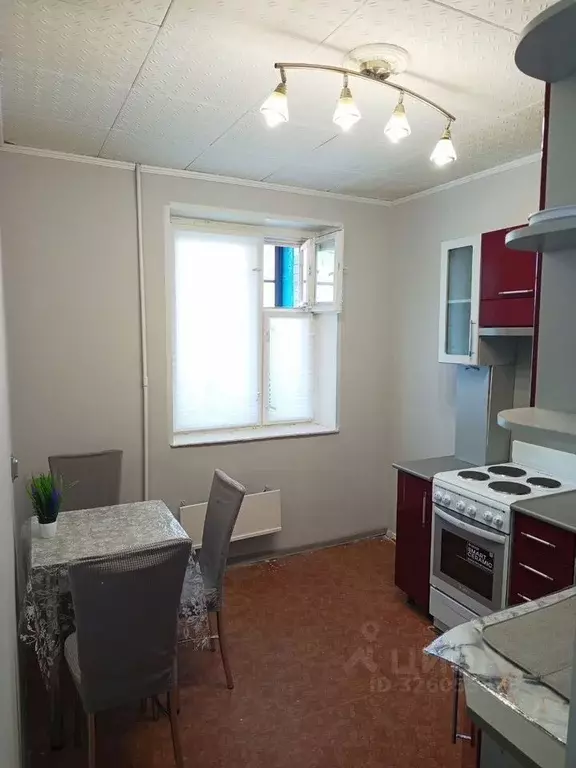 1-к кв. Ленинградская область, Тихвин 3-й мкр, 36 (35.0 м) - Фото 2