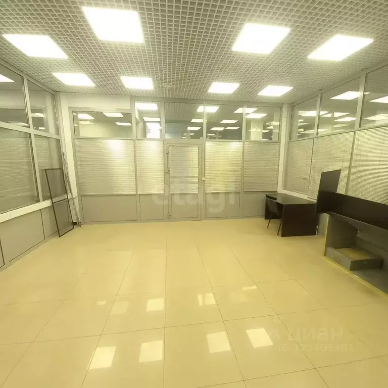 Офис в Ямало-Ненецкий АО, Новый Уренгой Таежная ул., 98 (32 м) - Фото 2