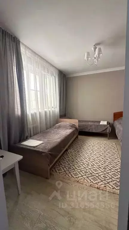 Комната Краснодарский край, Сочи Адлер жилрайон, ул. Ульянова, 12 - Фото 0