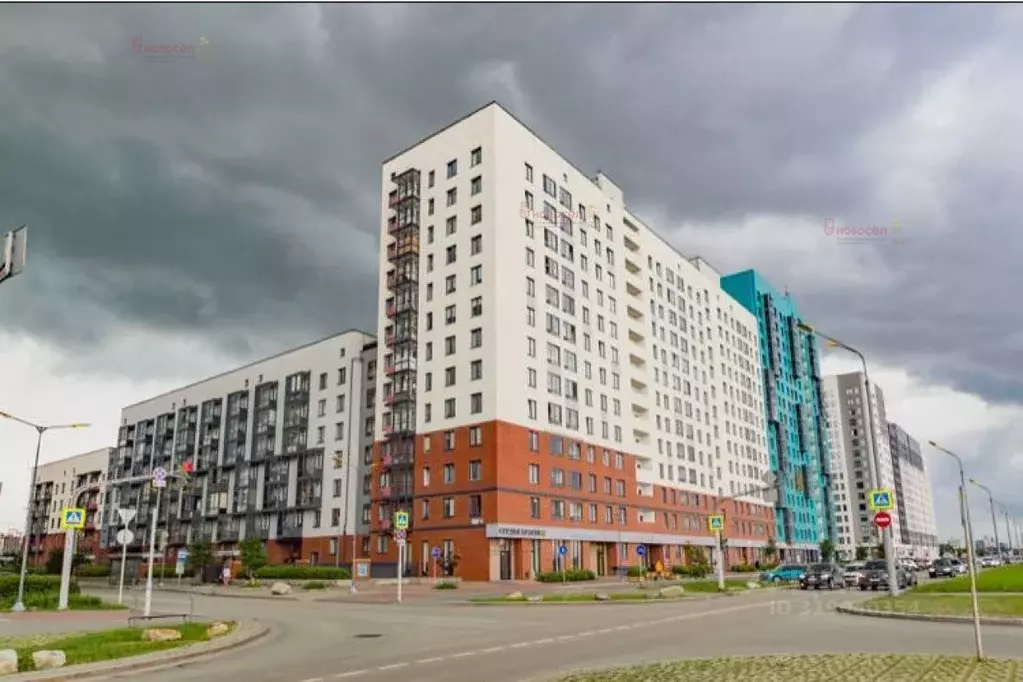 2-к кв. Свердловская область, Екатеринбург ул. Чемпионов, 4 (50.0 м) - Фото 0